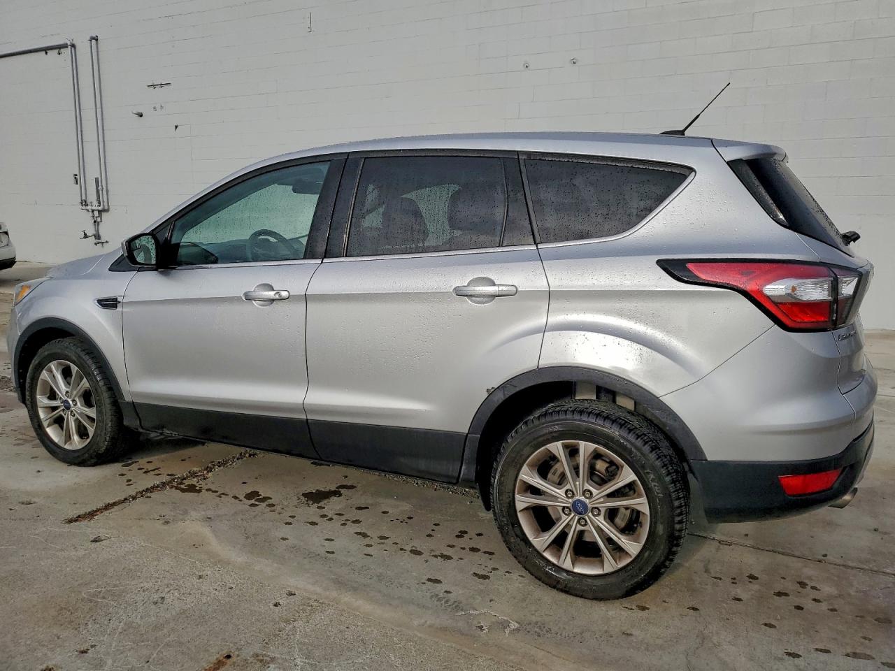 Lot #3311662242 2017 FORD ESCAPE SE