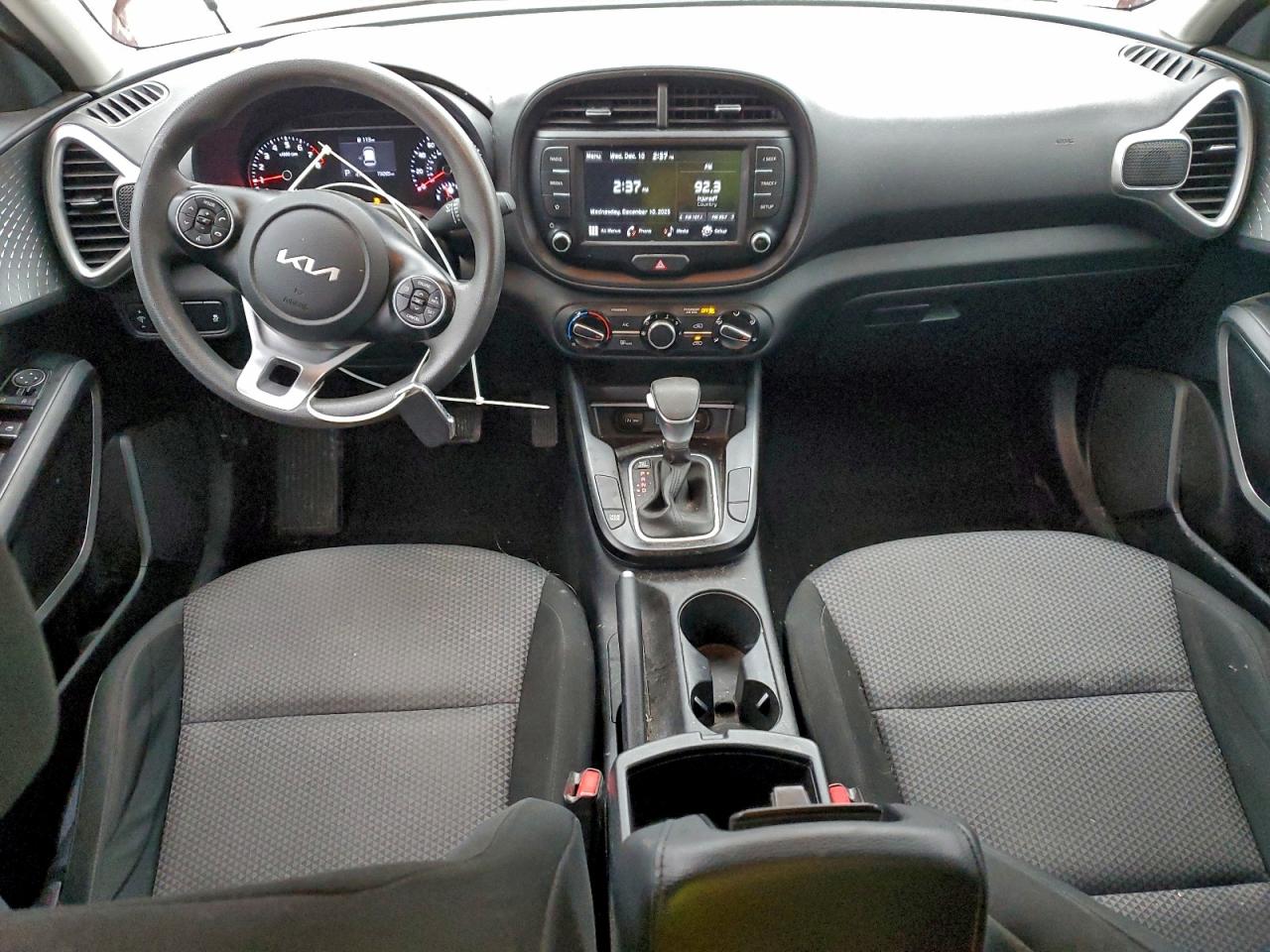 KIA SOUL LX