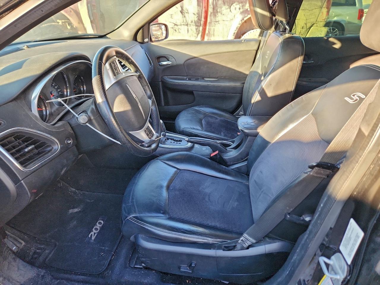 CHRYSLER 200 LIMITED