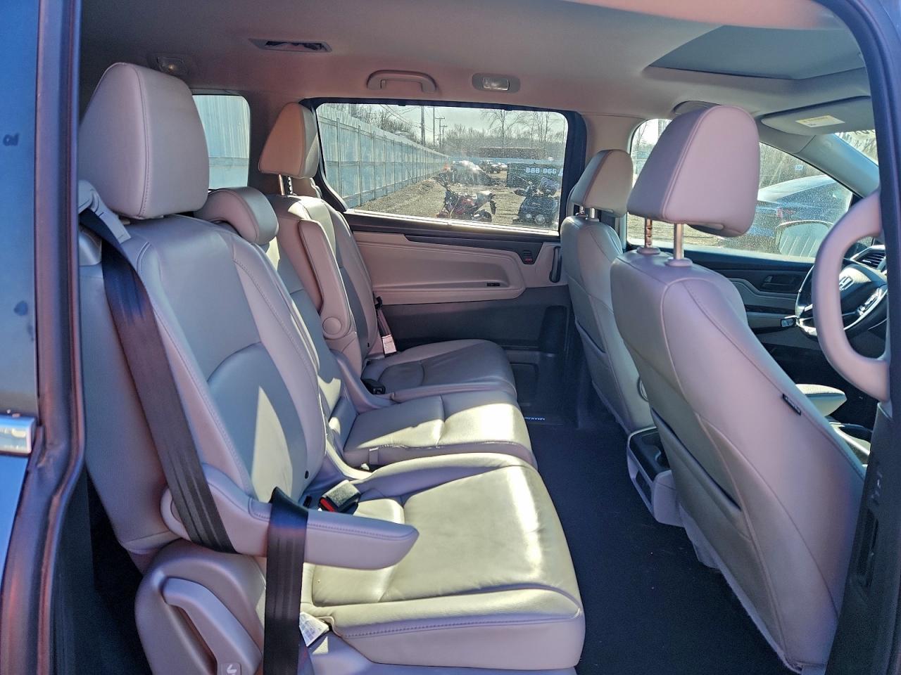 Honda Odyssey Exl Image 11