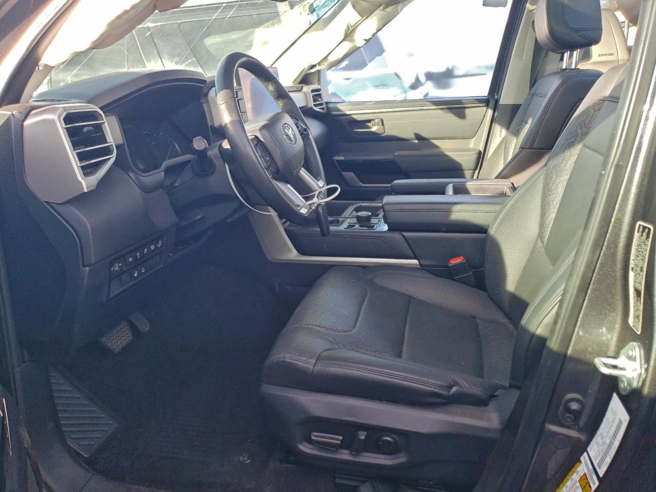 TOYOTA TUNDRA CREWMAX LIMITED