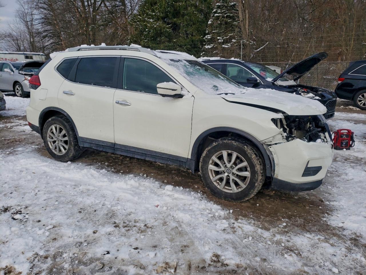 NISSAN ROGUE SV