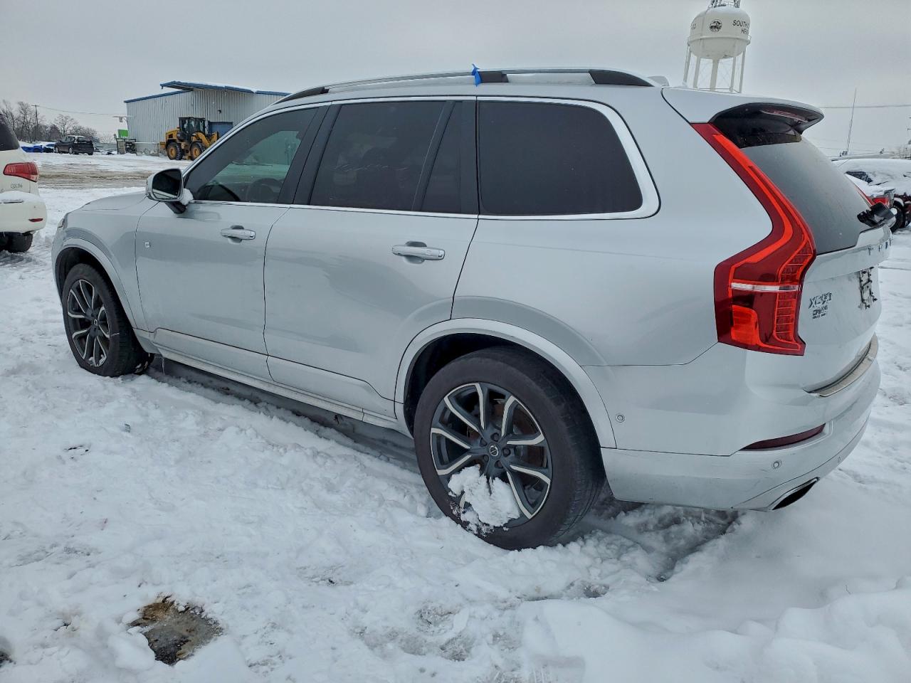 VOLVO XC90 T6