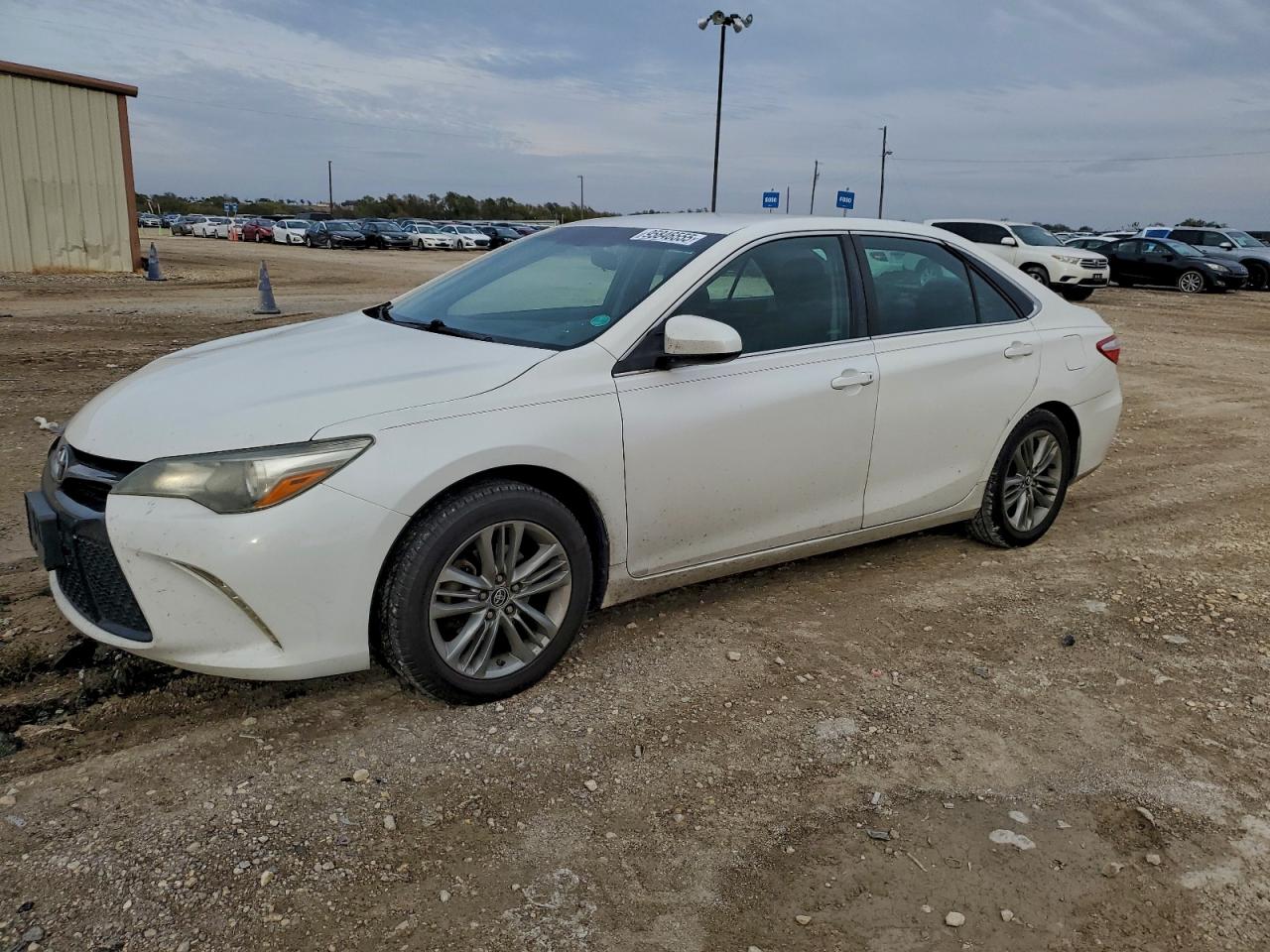 TOYOTA CAMRY LE