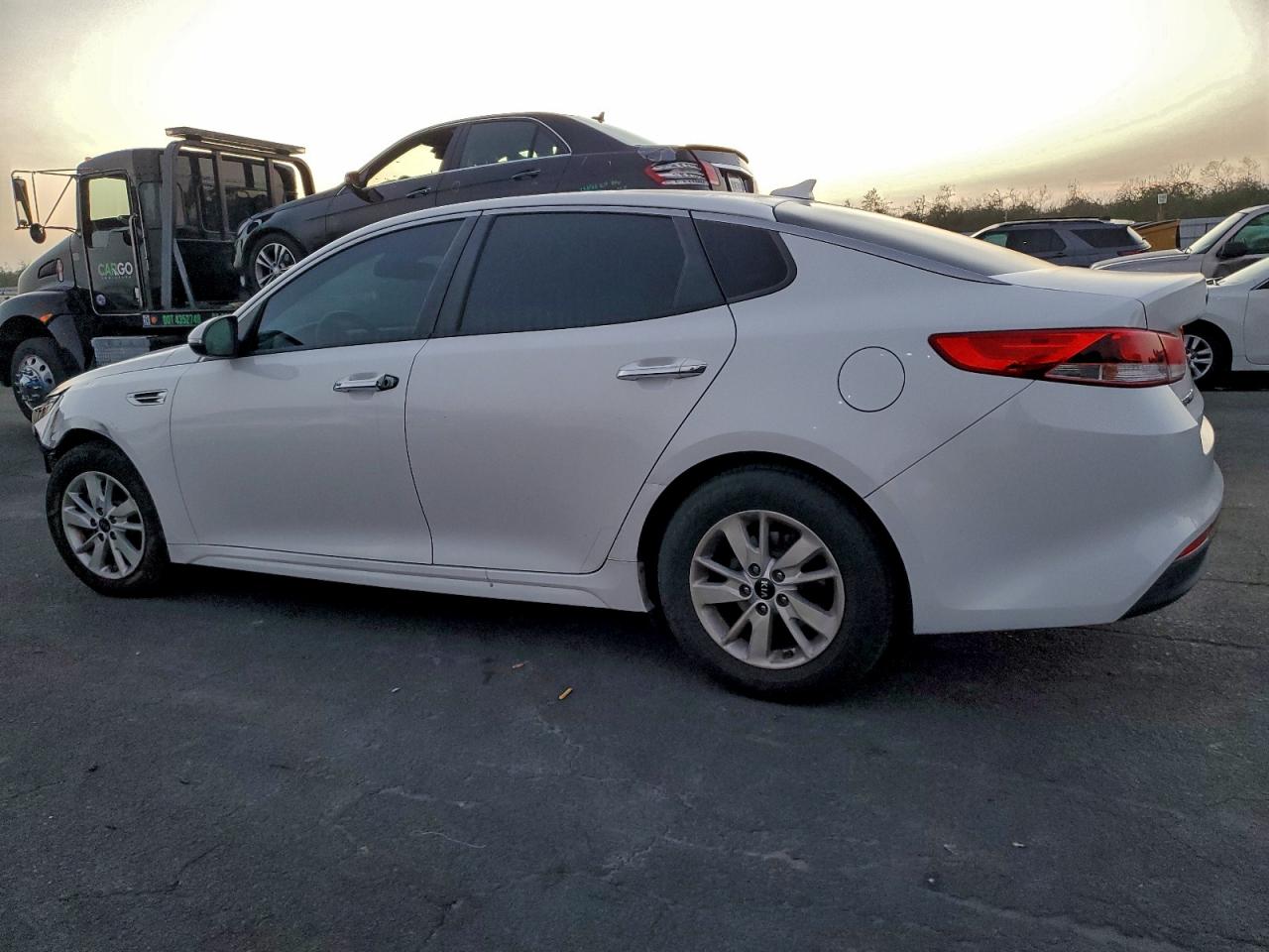 Lot #3309649929 2016 KIA OPTIMA LX