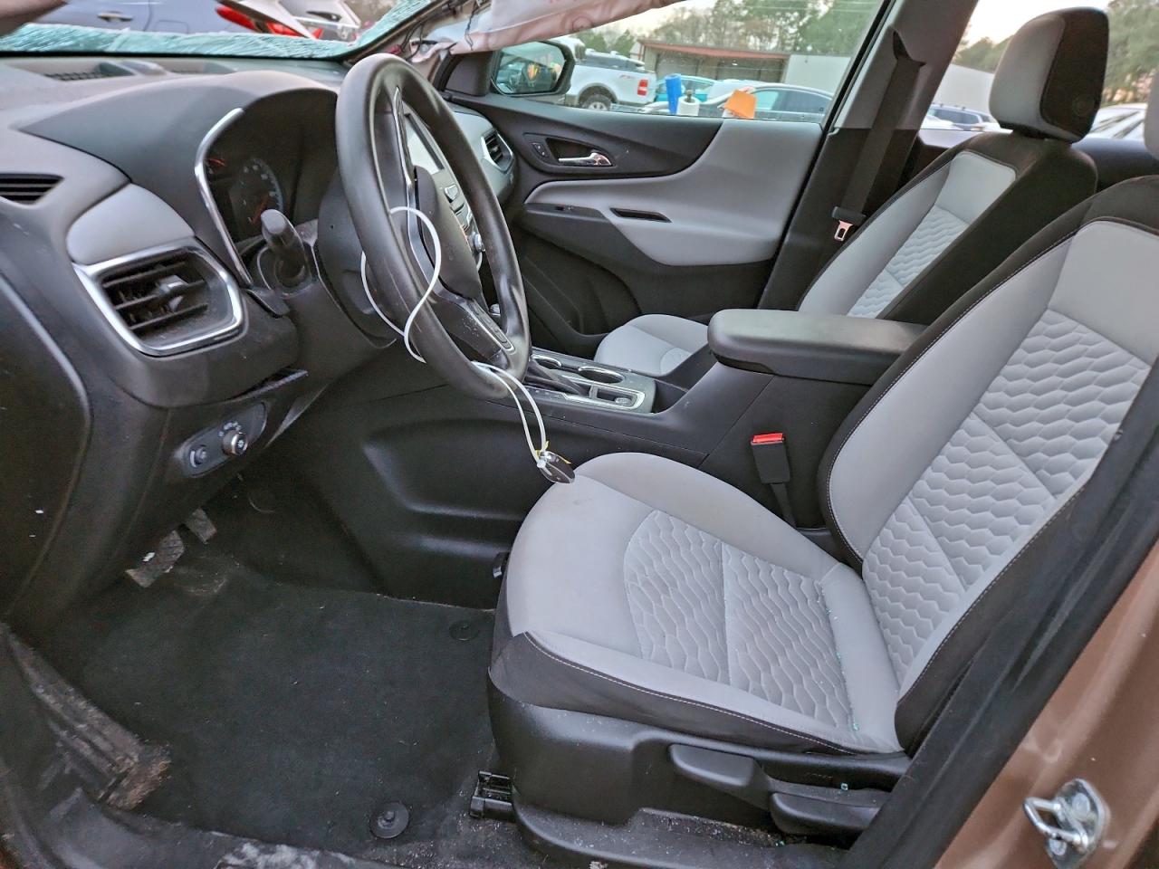 CHEVROLET EQUINOX LS