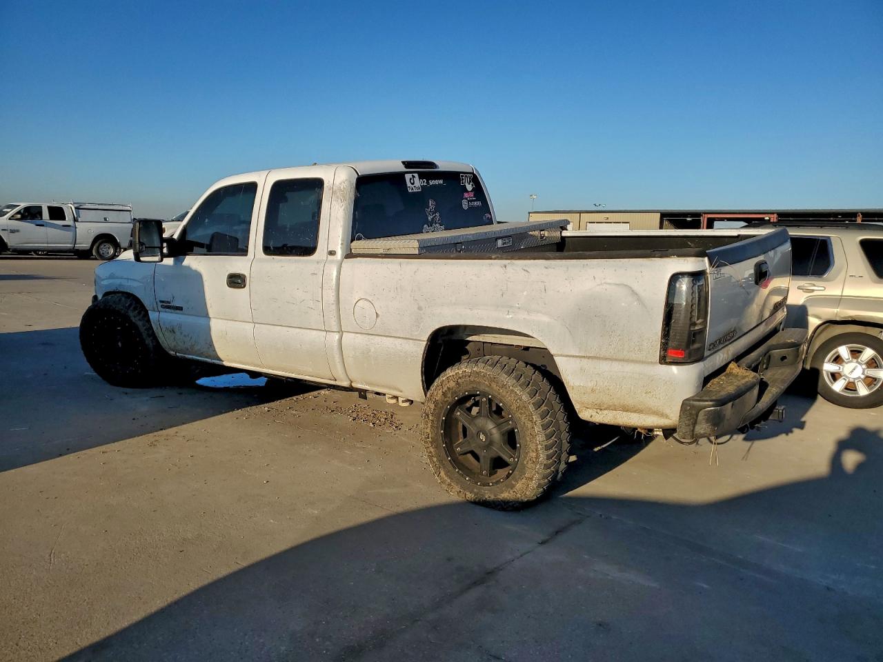 Lot #3311725241 2002 CHEVROLET SILVERADO