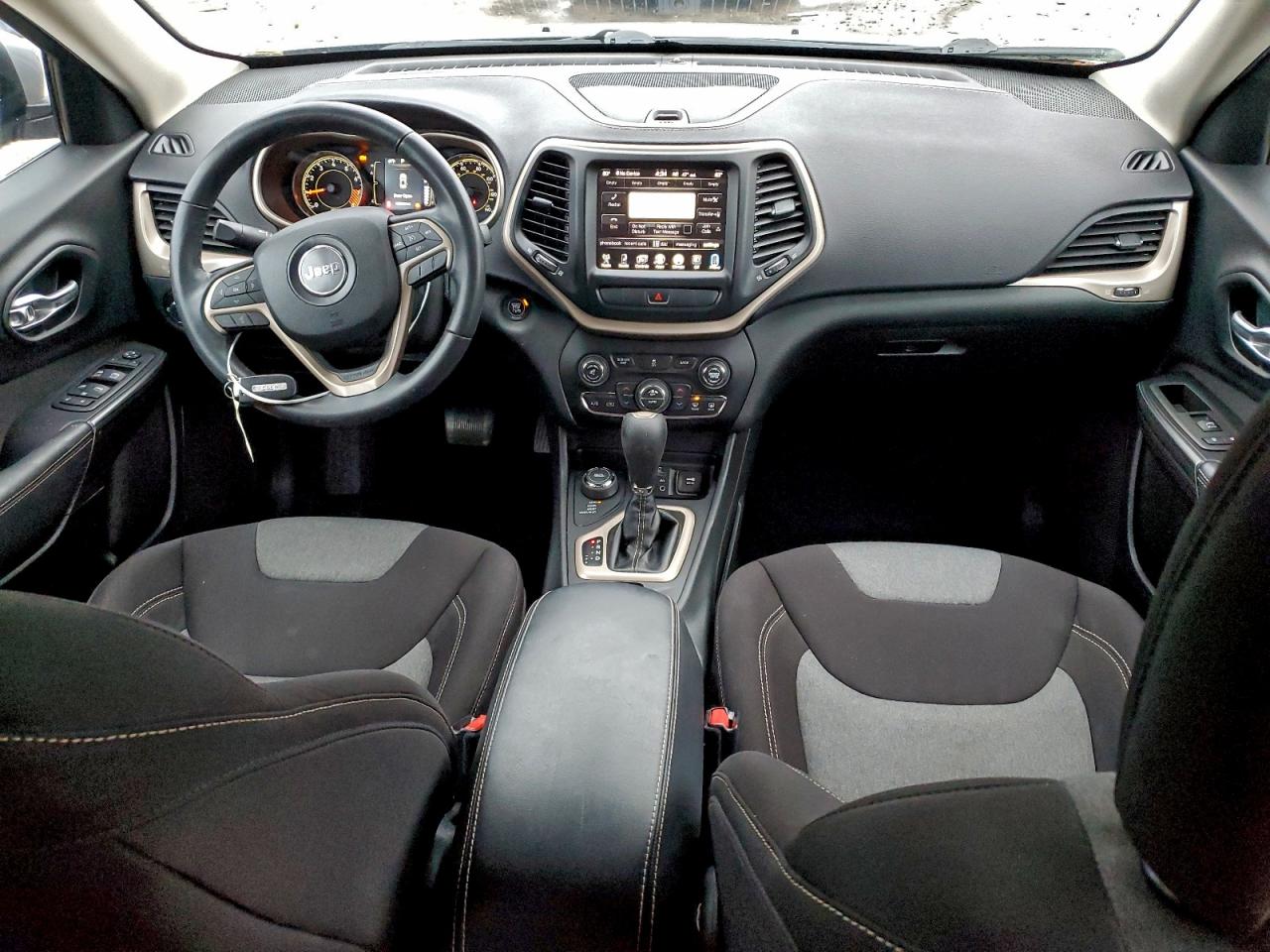 JEEP GRAND CHEROKEE LATITUDE