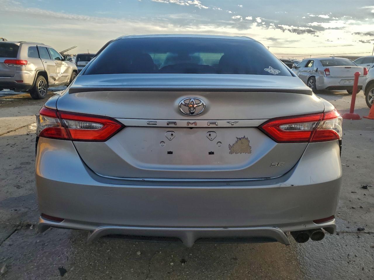 TOYOTA CAMRY L