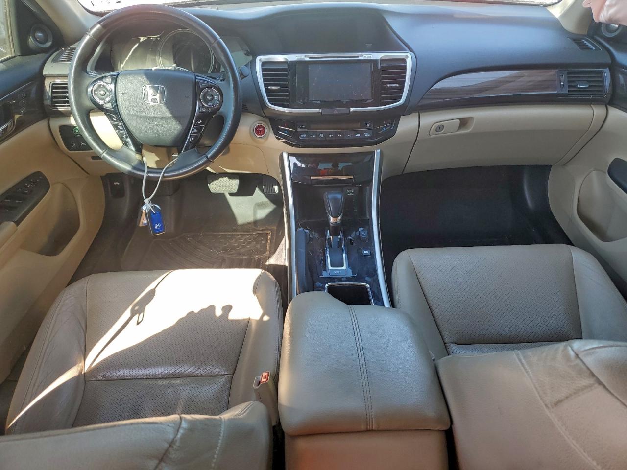 Lot #3317805090 2017 HONDA ACCORD TOU