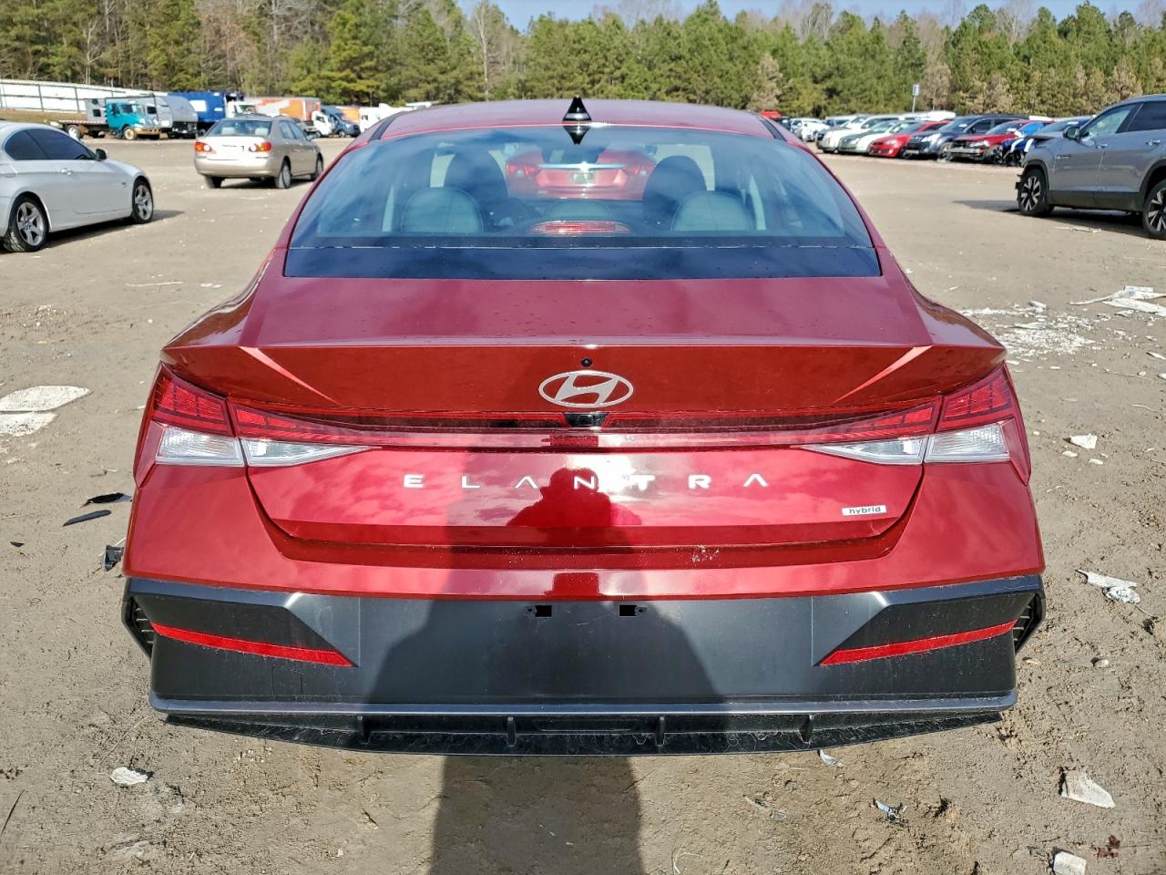 HYUNDAI ELANTRA LIMITED