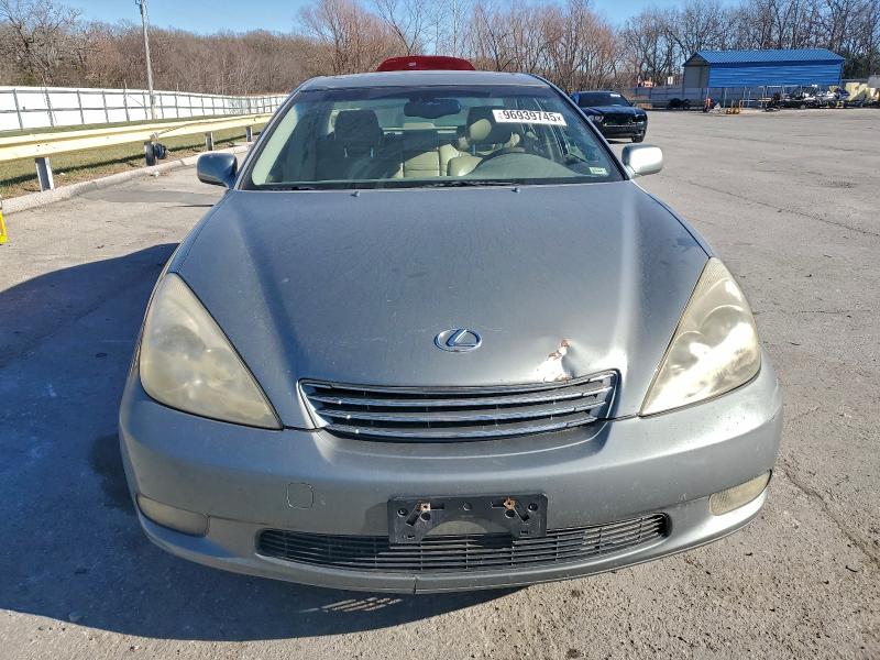 2002 LEXUS ES 300 #3318926937