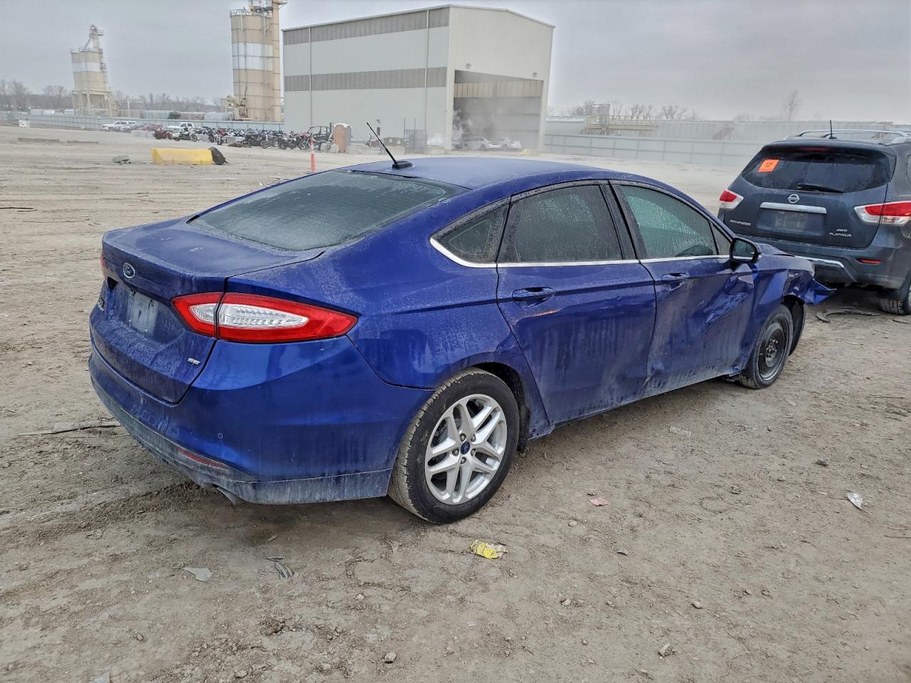 FORD FUSION SE