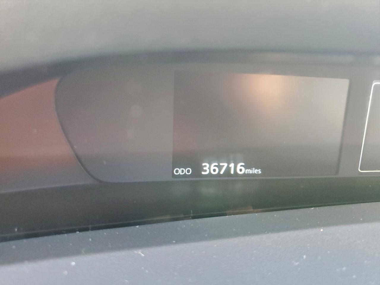 TOYOTA PRIUS PRIME LE