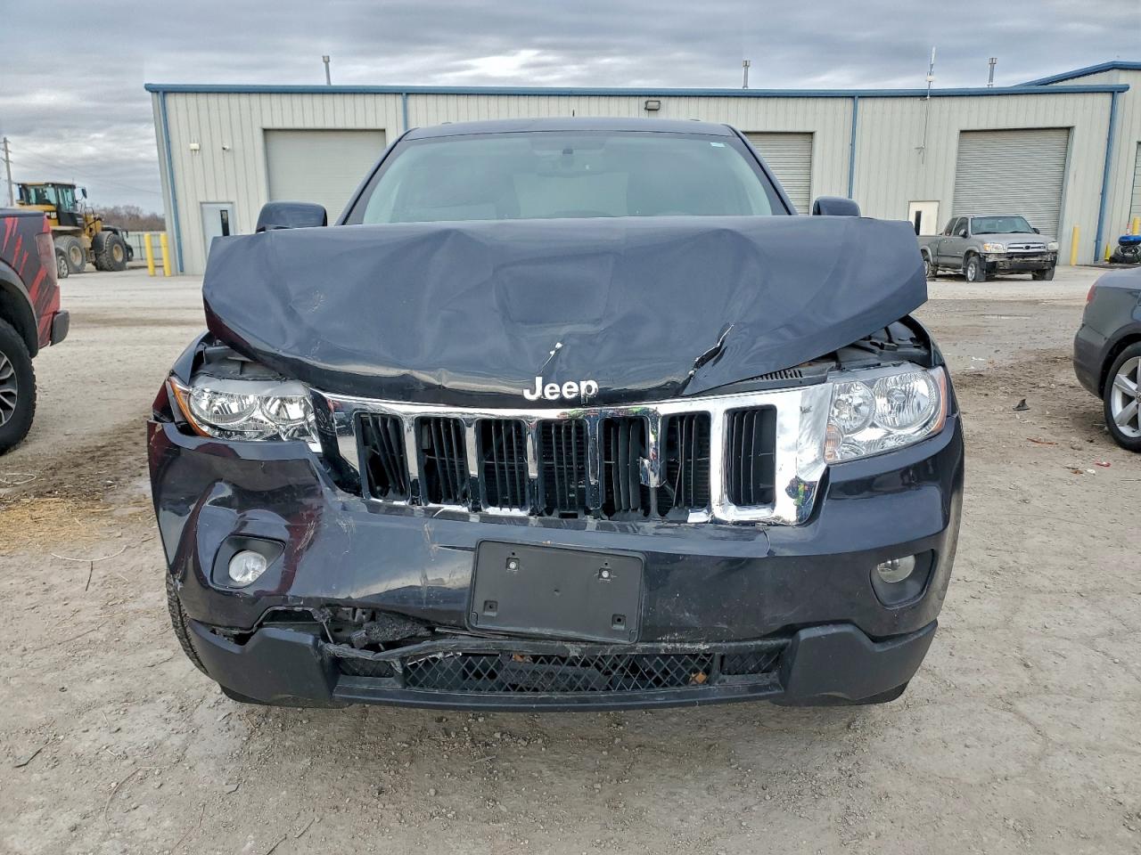 JEEP GRAND CHEROKEE LAREDO