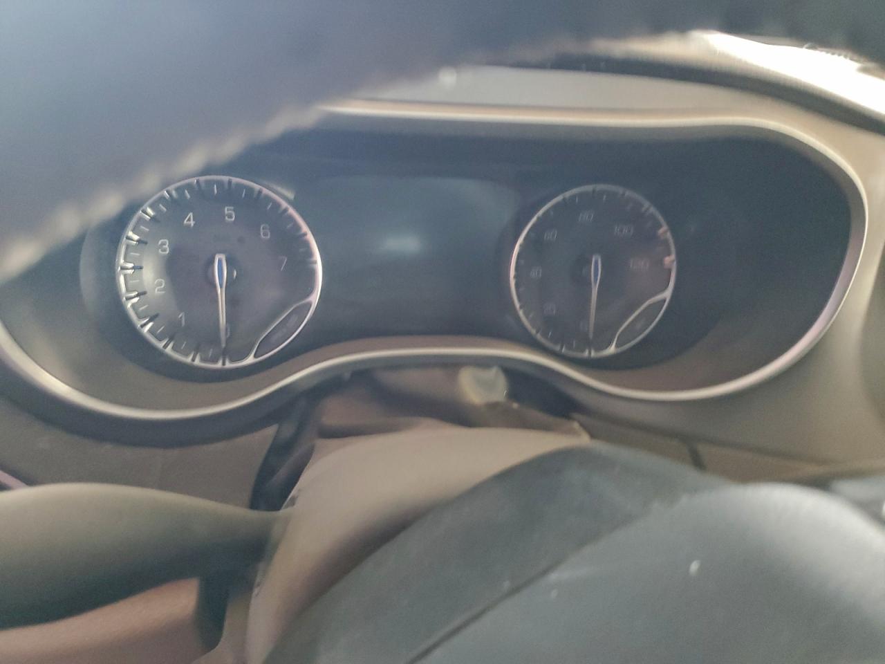 Lot #3318054386 2022 CHRYSLER PACIFICA T