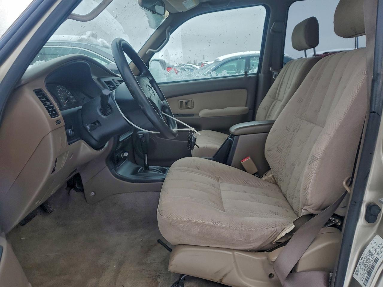 Lot #3311311321 2001 TOYOTA 4RUNNER SR