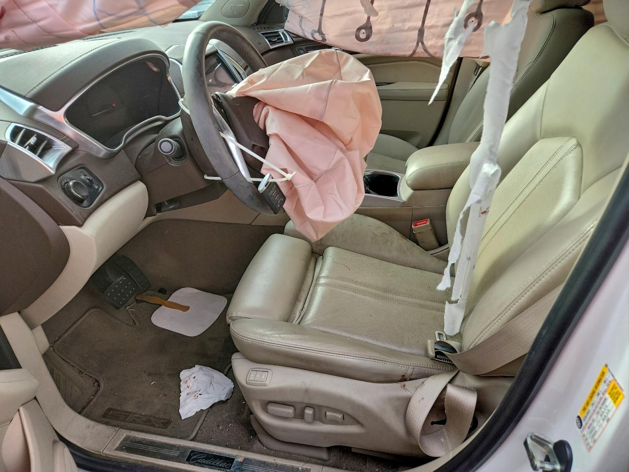 CADILLAC SRX LUXURY COLLECTION