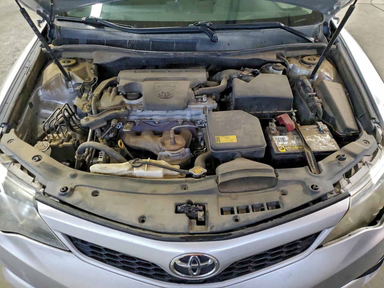 TOYOTA CAMRY L