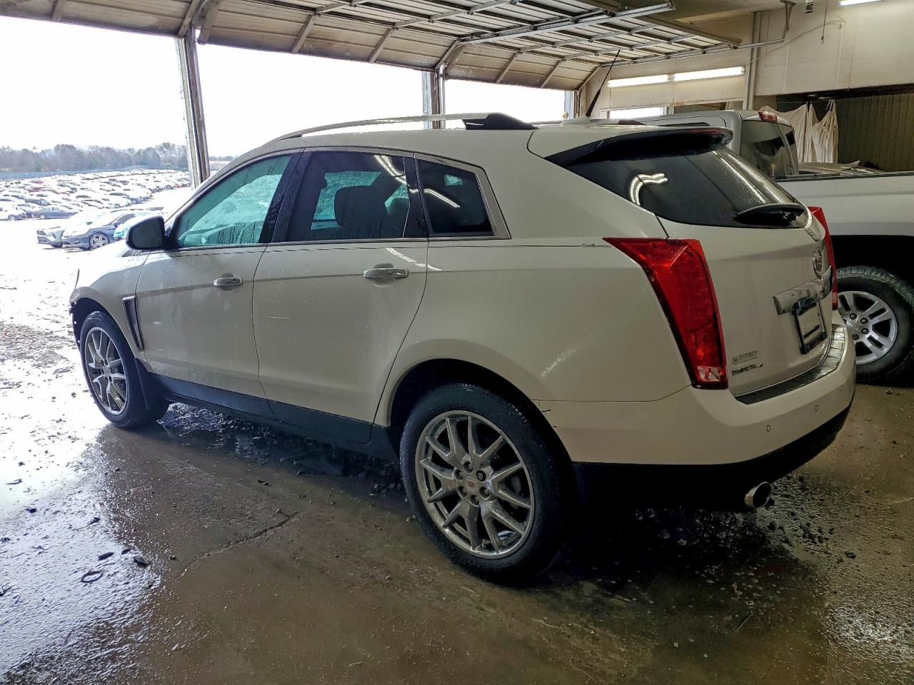 CADILLAC SRX PREMIUM COLLECTION