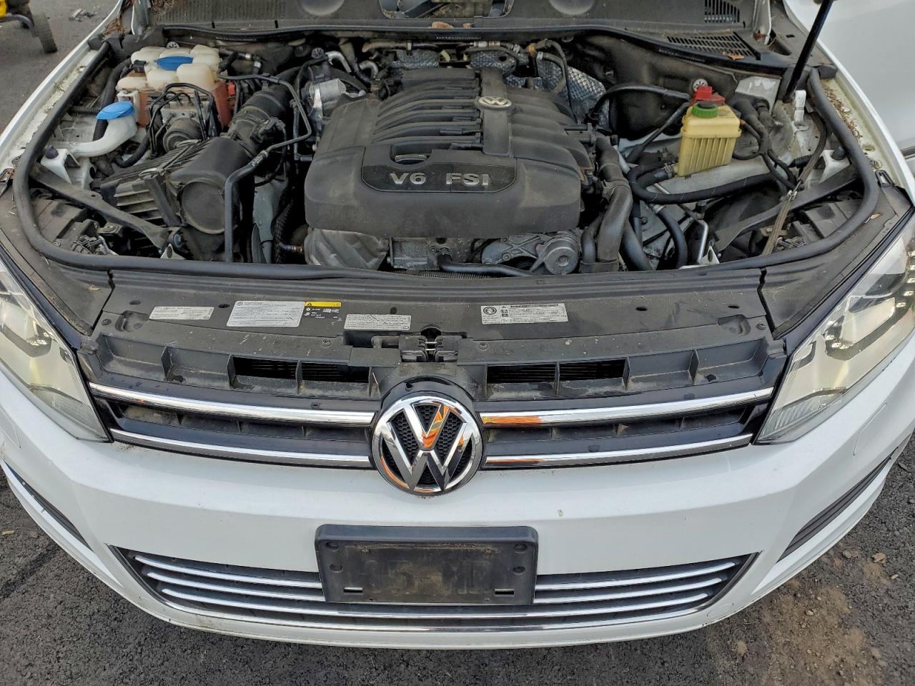 VOLKSWAGEN TOUAREG V6