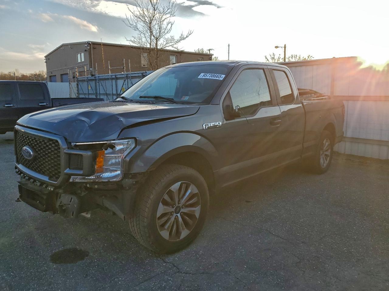 Lot #3310358964 2018 FORD F150 SUPER
