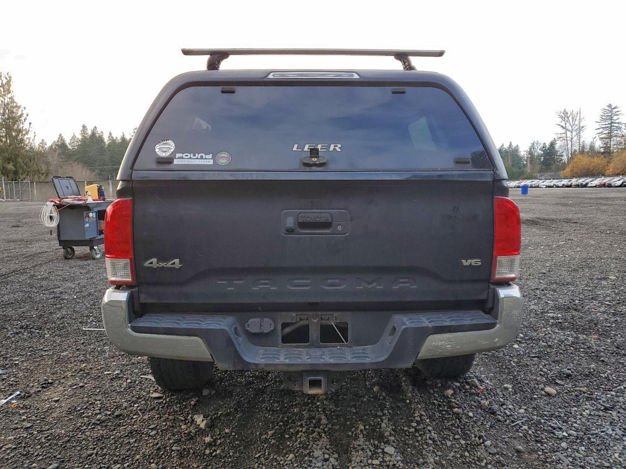TOYOTA TACOMA DOUBLE CAB