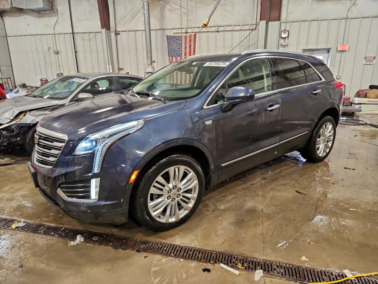 CADILLAC XT5 PREMIUM LUXURY