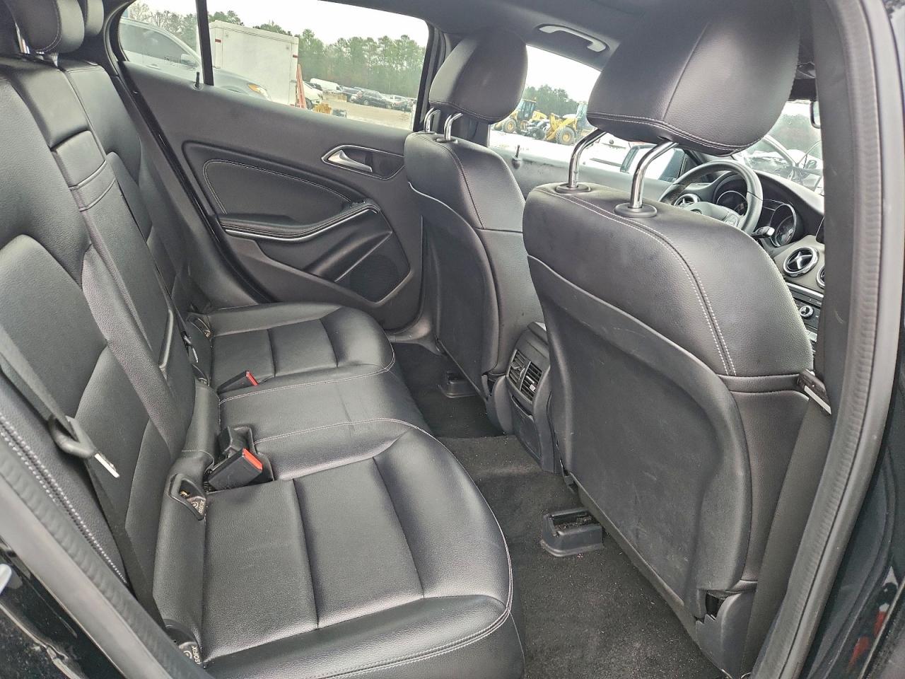 MERCEDES-BENZ GLA-CLASS 250