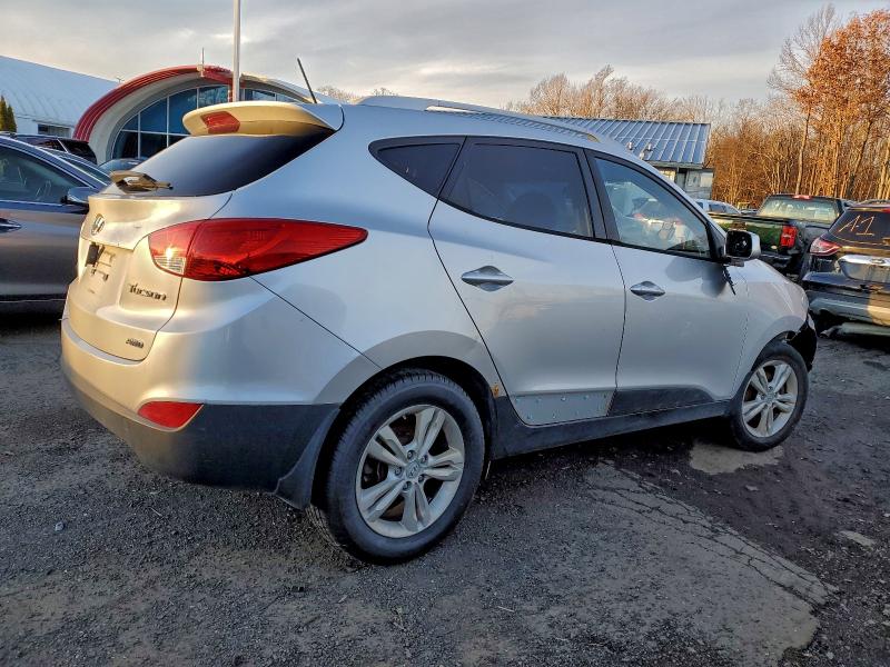 2011 HYUNDAI TUCSON GLS #3301859989