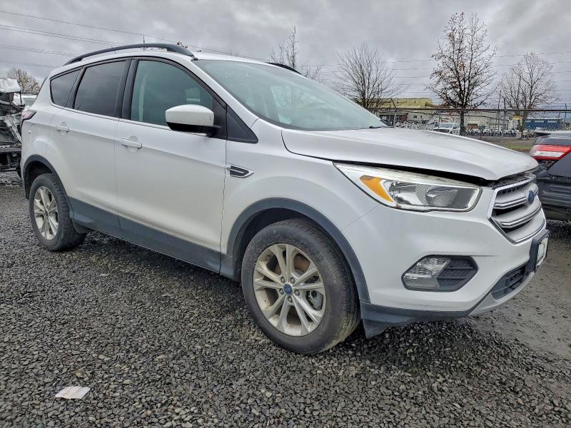 2018 FORD ESCAPE SE #3311523242