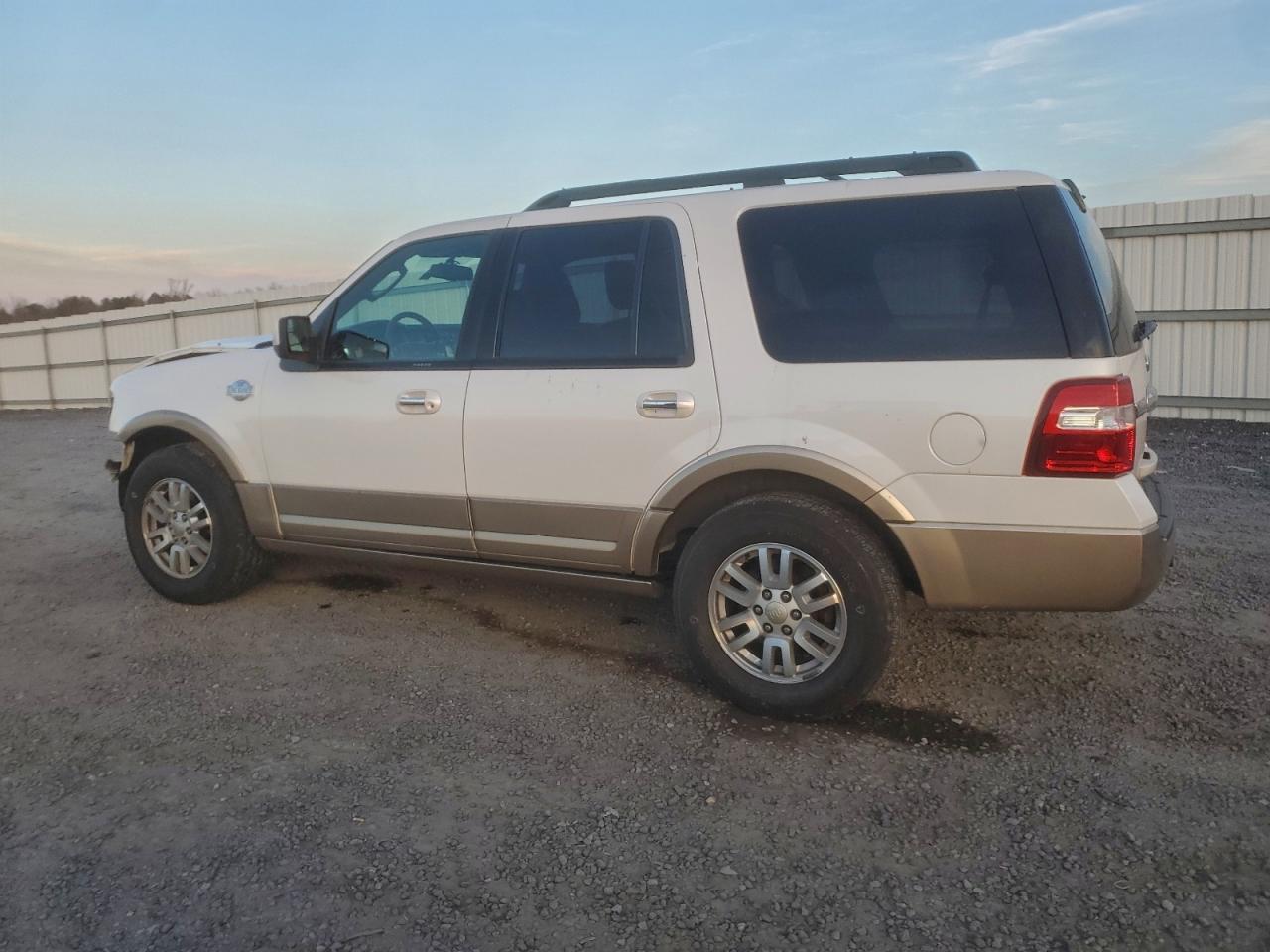 FORD EXPEDITION XLT