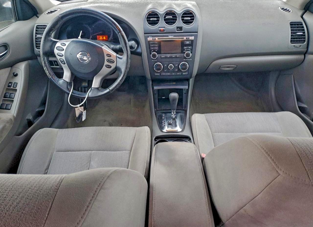 NISSAN ALTIMA BASE