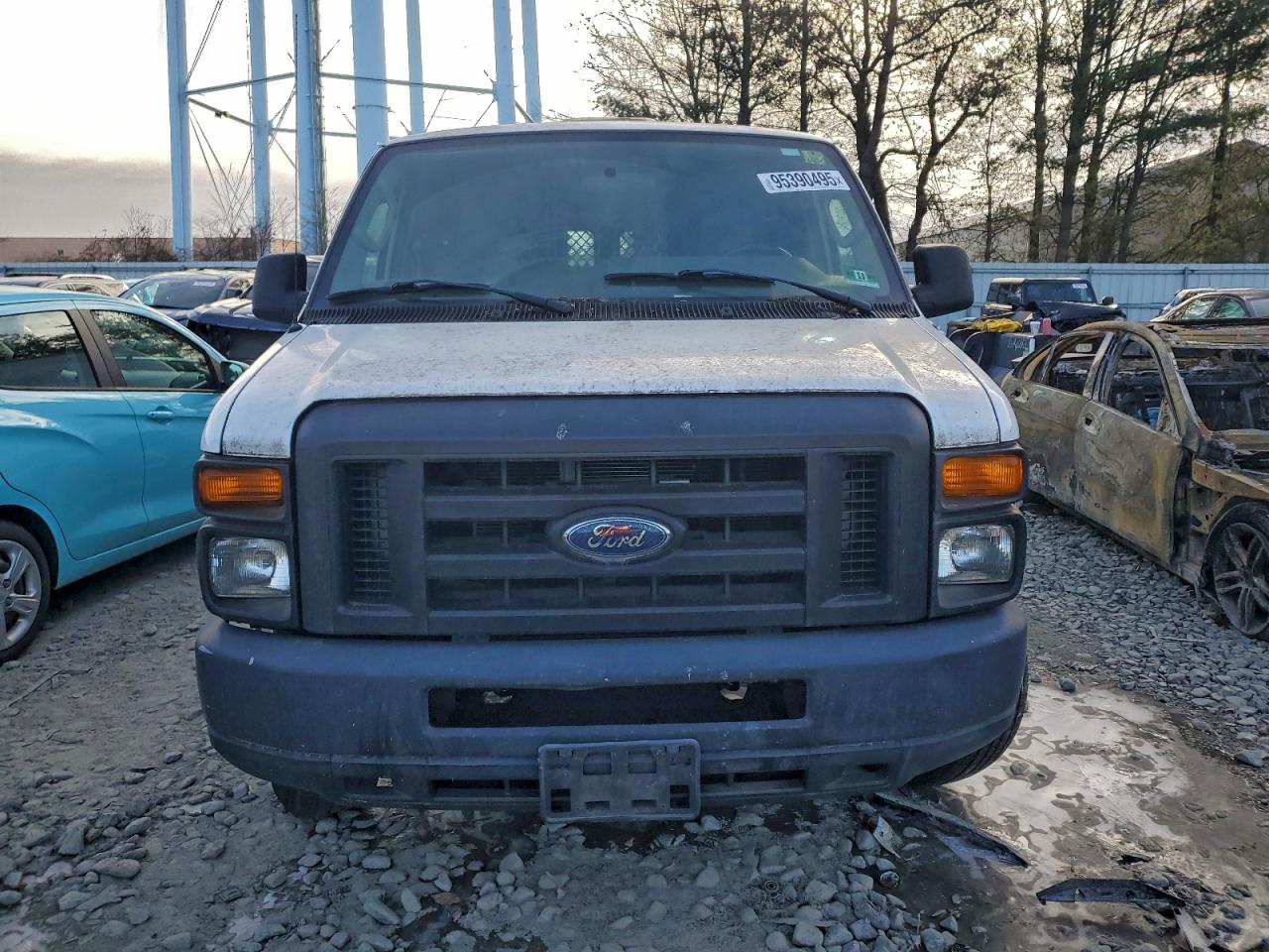 FORD ECONOLINE E250 VAN