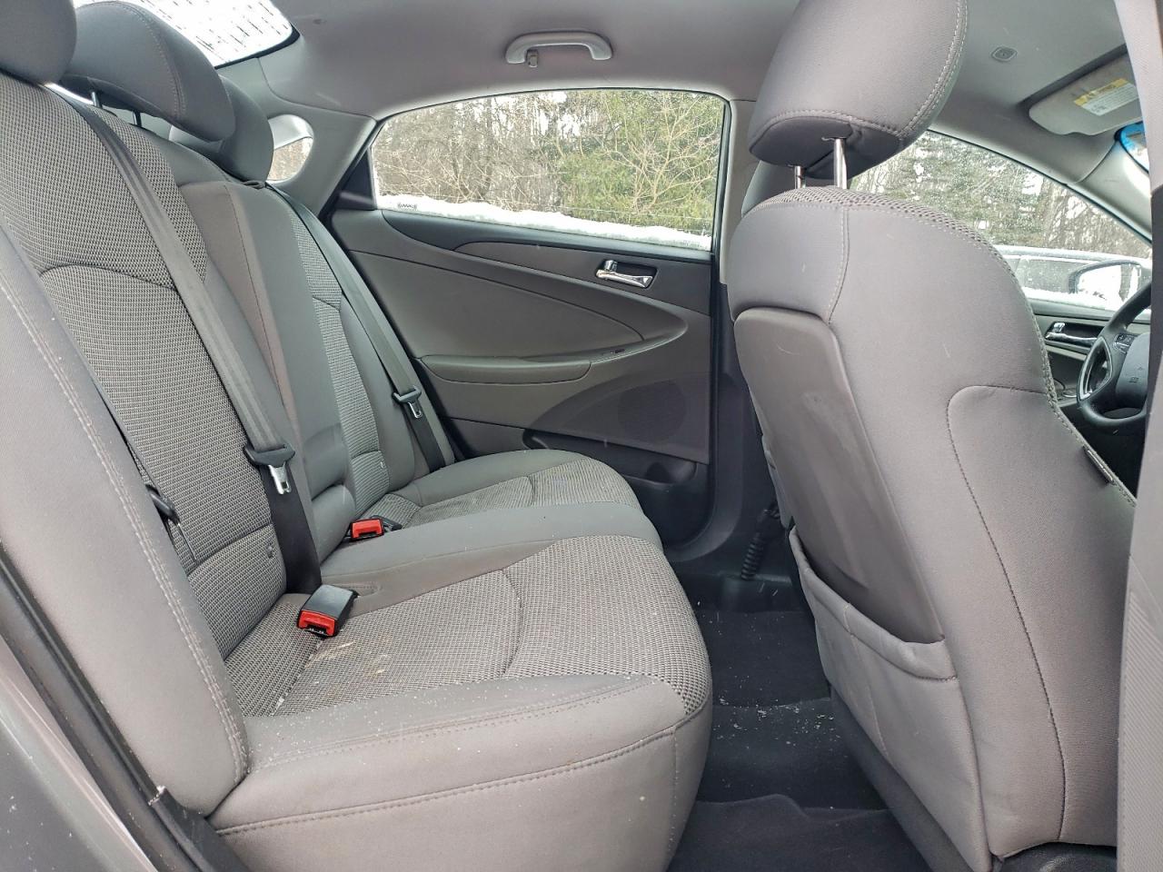 Lot #3316780413 2011 HYUNDAI SONATA GLS