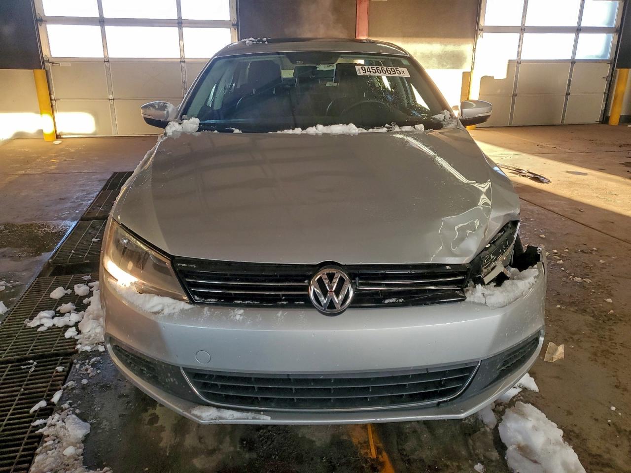 VOLKSWAGEN JETTA SE