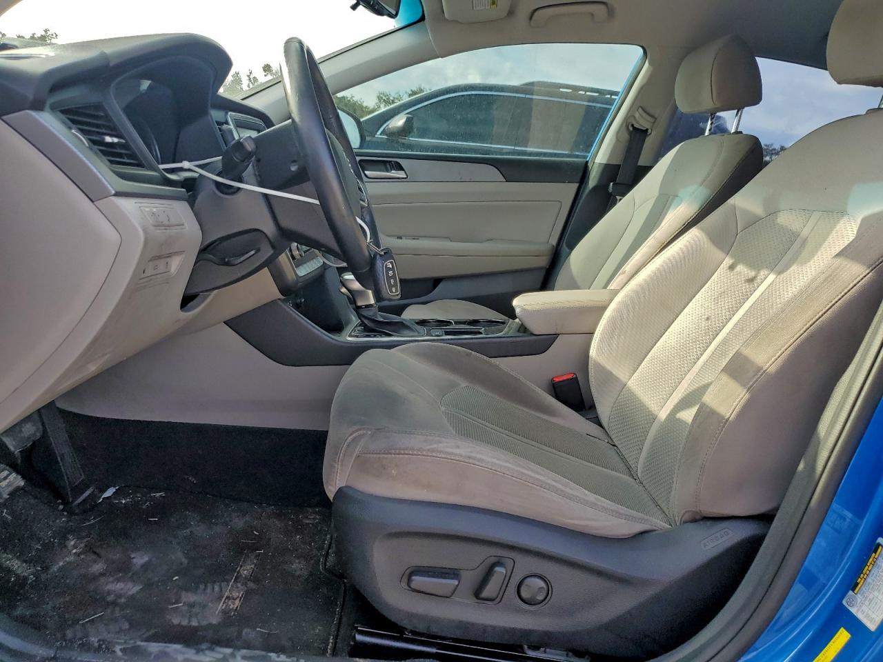 HYUNDAI SONATA SPORT