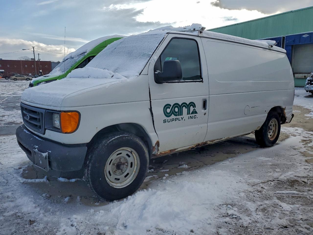 Lot #3310322003 2005 FORD E150