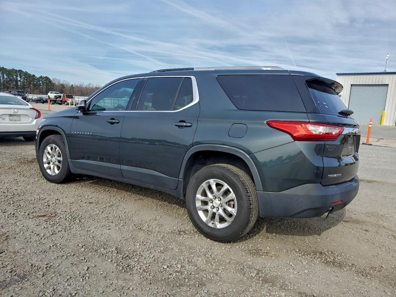 CHEVROLET TRAVERSE LT