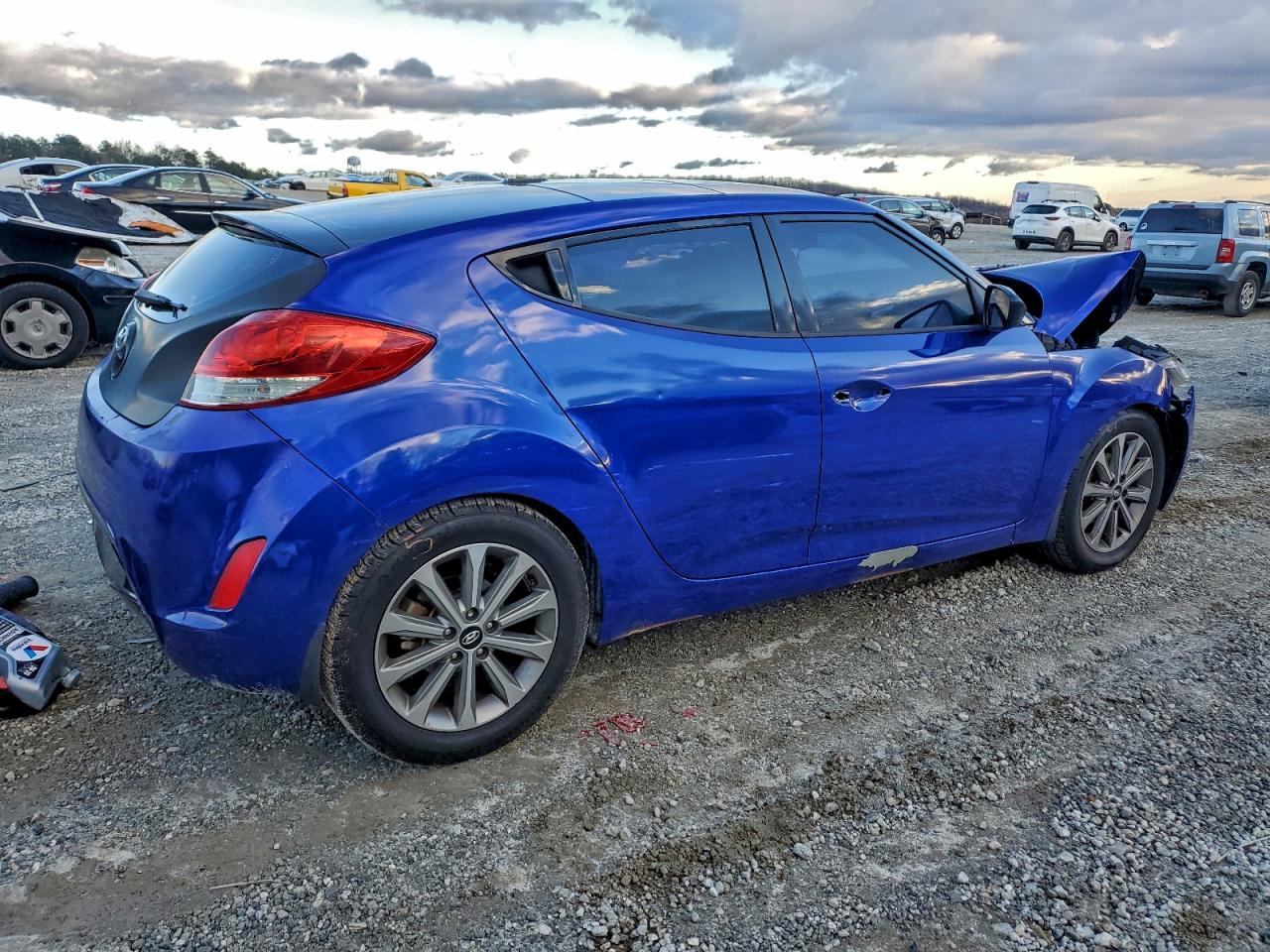 HYUNDAI VELOSTER