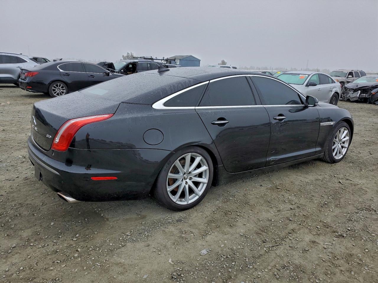 JAGUAR XJ