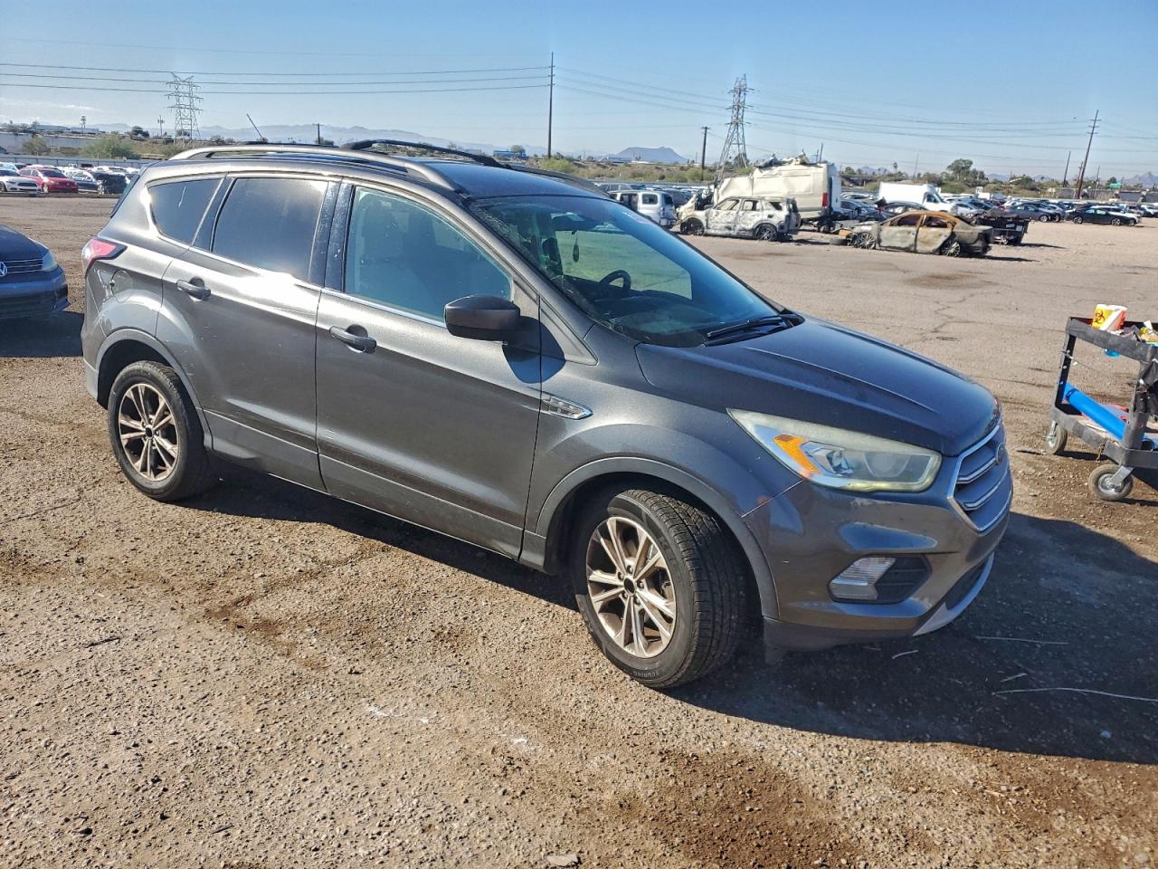 FORD ESCAPE SE