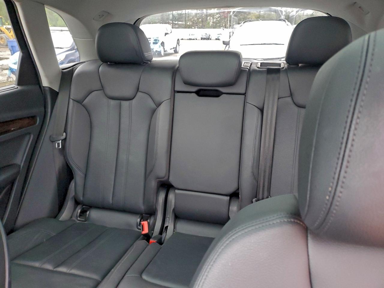 AUDI Q5 PREMIUM PLUS