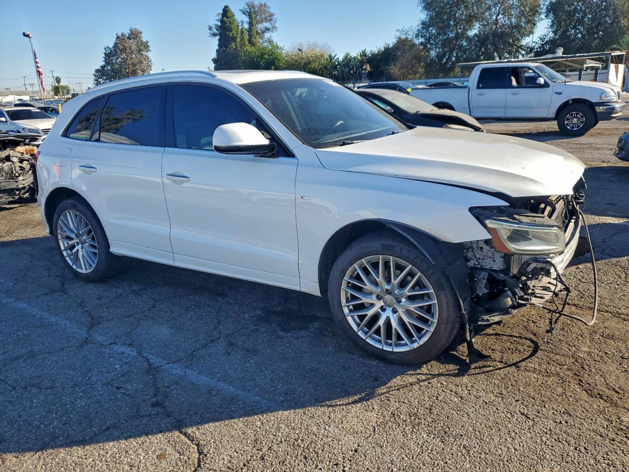 AUDI Q5 PREMIUM PLUS