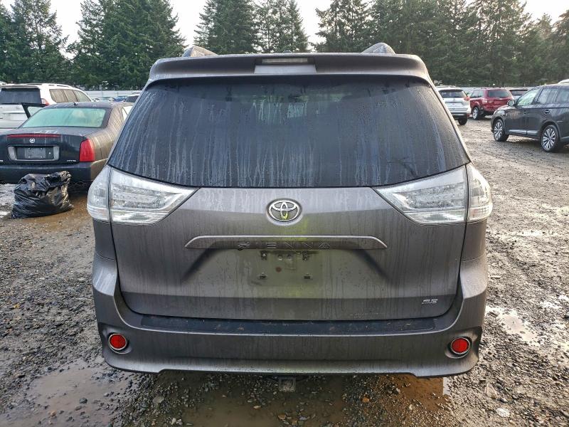 2016 TOYOTA SIENNA SE #3312301804
