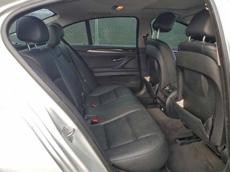 2015 BMW 528 I #3302816977