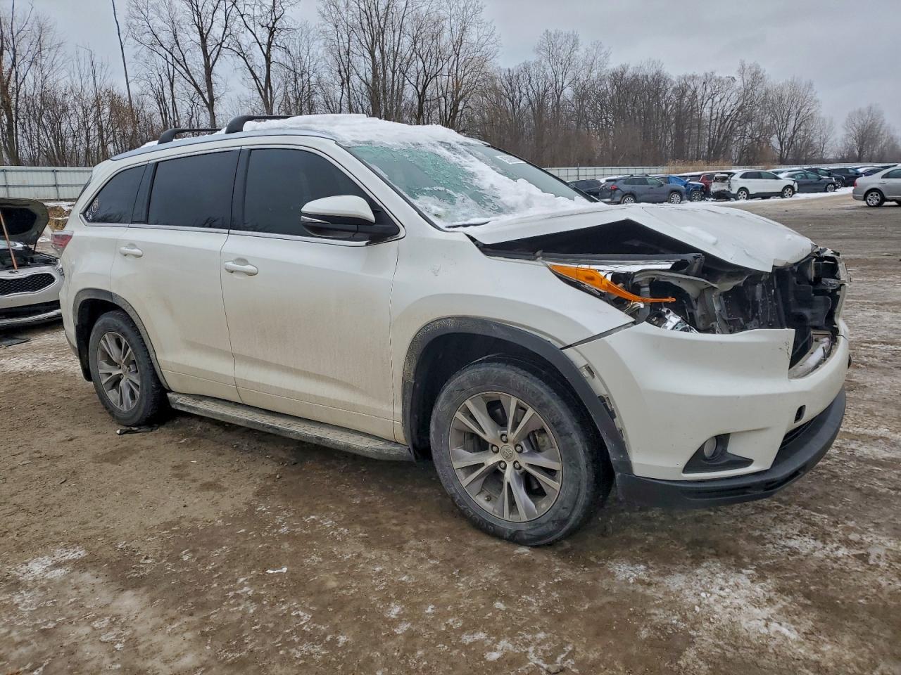 TOYOTA HIGHLANDER XLE