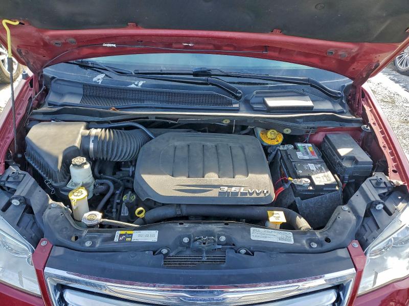 2016 CHRYSLER TOWN & COU #3304533456