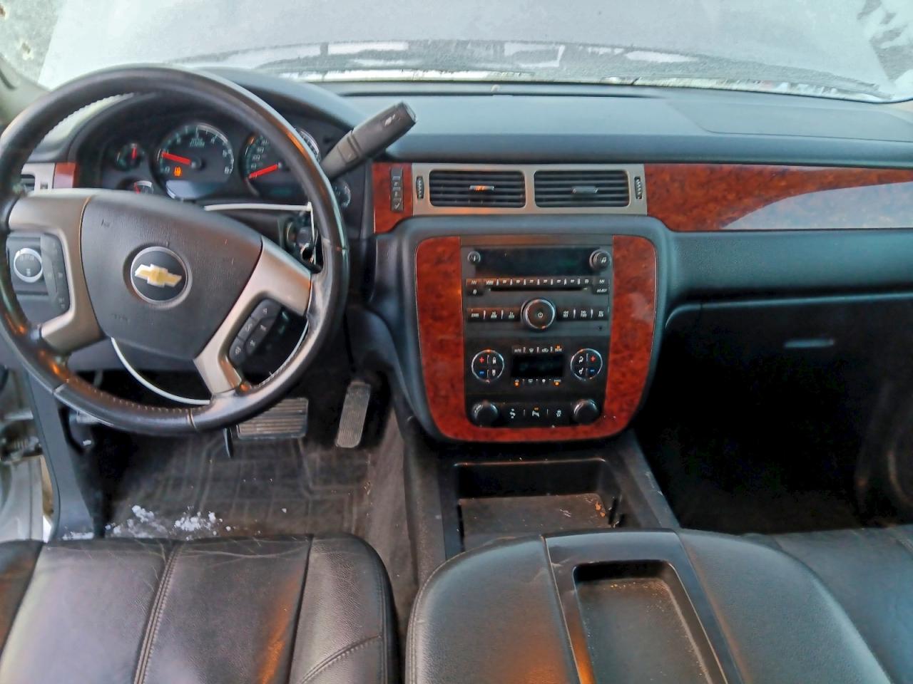 CHEVROLET TAHOE K1500 LT