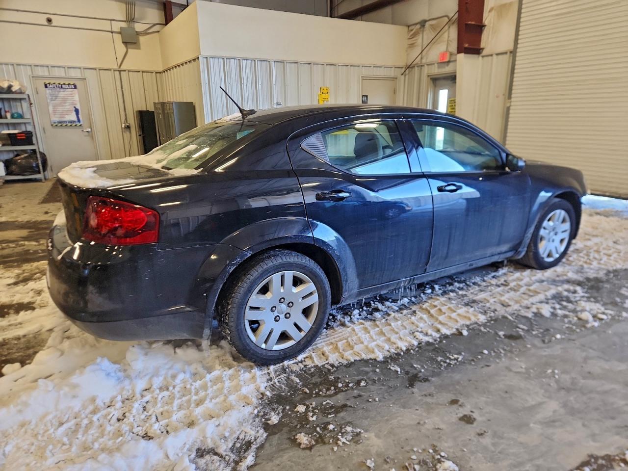 Lot #3312226140 2013 DODGE AVENGER SE